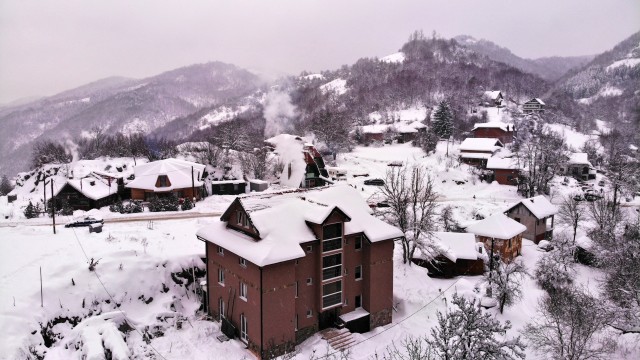 Planinski Dom Šum - Crni vrh